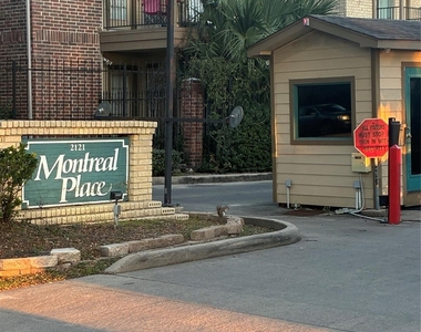 2121 Hepburn Street - Photo Thumbnail 3