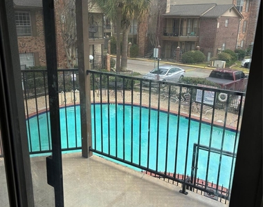 2121 Hepburn Street - Photo Thumbnail 27
