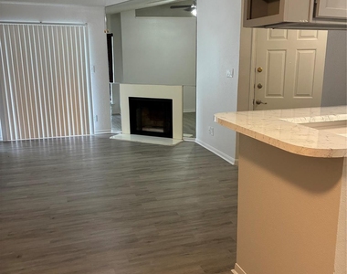 2121 Hepburn Street - Photo Thumbnail 25