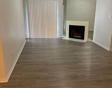 2121 Hepburn Street - Photo Thumbnail 26