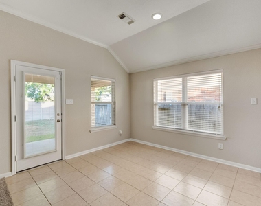 7219 Palmito Ranch Drive - Photo Thumbnail 24