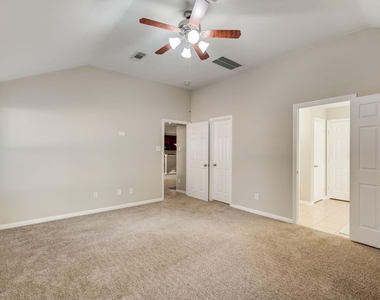 7219 Palmito Ranch Drive - Photo Thumbnail 27