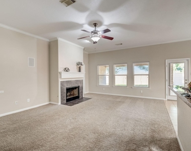 7219 Palmito Ranch Drive - Photo Thumbnail 13