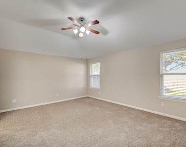 7219 Palmito Ranch Drive - Photo Thumbnail 25