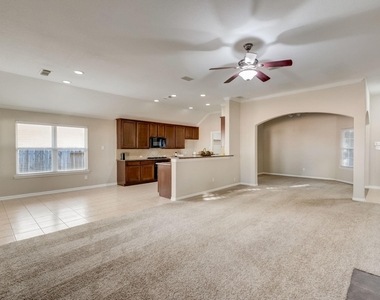 7219 Palmito Ranch Drive - Photo Thumbnail 11