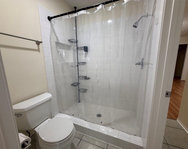 3837 Tanglewilde Street - Photo Thumbnail 7