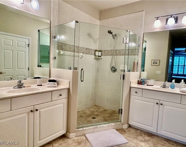 4884 Hampshire Court - Photo Thumbnail 10