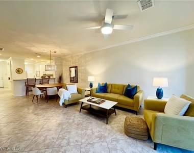 4884 Hampshire Court - Photo Thumbnail 6