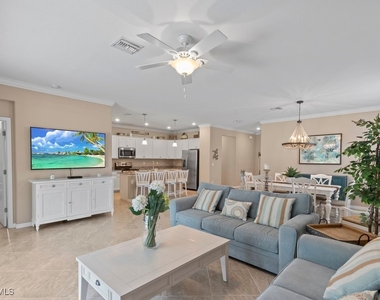 16148 Bonita Landing Circle - Photo Thumbnail 12