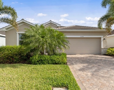 16148 Bonita Landing Circle - Photo Thumbnail 23