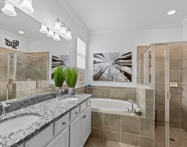 16148 Bonita Landing Circle - Photo Thumbnail 24