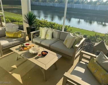 2555 Seychelles Drive - Photo Thumbnail 19