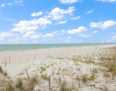 291 8th Avenue S - Photo Thumbnail 24