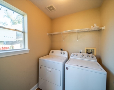 10723 Scenic Drive - Photo Thumbnail 16