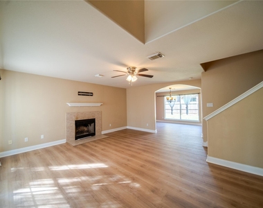 10723 Scenic Drive - Photo Thumbnail 2