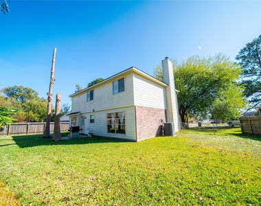 10723 Scenic Drive - Photo Thumbnail 17