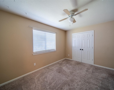 10723 Scenic Drive - Photo Thumbnail 9
