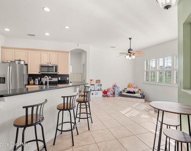 379 Pentland Drive - Photo Thumbnail 14