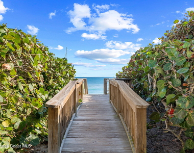 379 Pentland Drive - Photo Thumbnail 37
