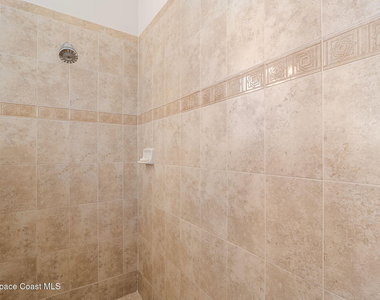 379 Pentland Drive - Photo Thumbnail 12