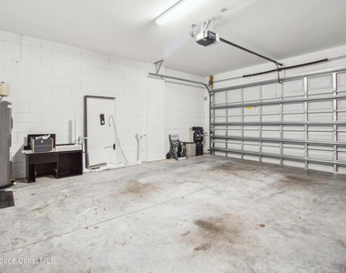 1430 Isabella Drive - Photo Thumbnail 10