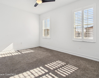 1430 Isabella Drive - Photo Thumbnail 7
