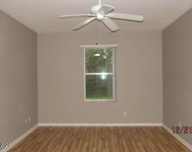 4281 Caparosa Circle - Photo Thumbnail 6
