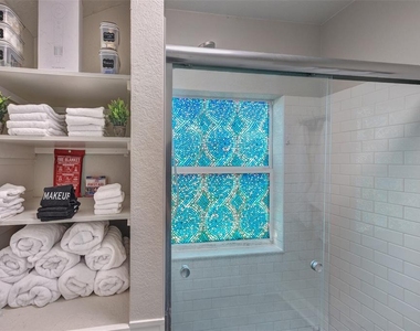 117 E Euclid Avenue - Photo Thumbnail 23