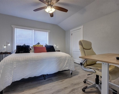 117 E Euclid Avenue - Photo Thumbnail 10