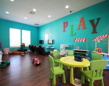 2904 Edenshire Way - Photo Thumbnail 21