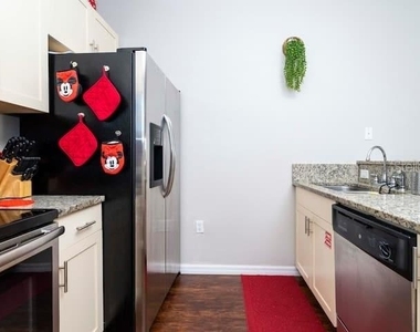 2904 Edenshire Way - Photo Thumbnail 9