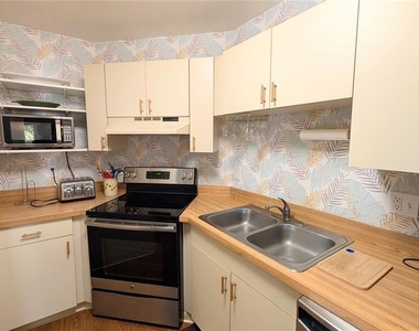 1515 Pinellas Bayway S - Photo Thumbnail 15