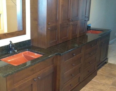 252 Santa Rosa Drive - Photo Thumbnail 6