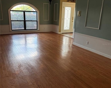 252 Santa Rosa Drive - Photo Thumbnail 6