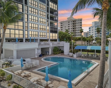 11 Sunset Drive - Photo Thumbnail 68