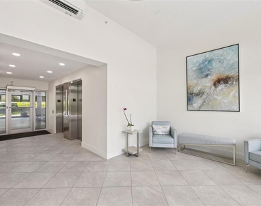 11 Sunset Drive - Photo Thumbnail 10