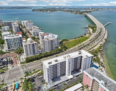 11 Sunset Drive - Photo Thumbnail 53