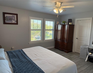 2599 Marton Oak Boulevard - Photo Thumbnail 20