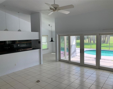 3982 Kingston Drive - Photo Thumbnail 3