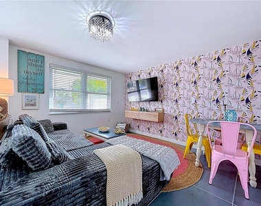 304 29th Street - Photo Thumbnail 15