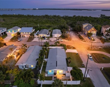 304 29th Street - Photo Thumbnail 35