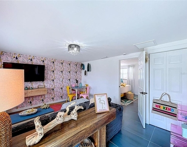 304 29th Street - Photo Thumbnail 11