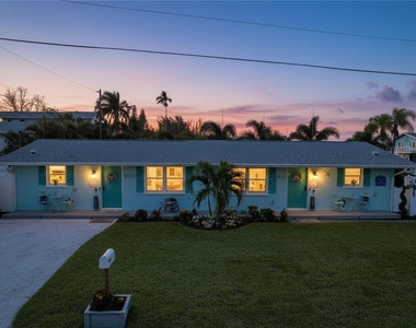 304 29th Street - Photo Thumbnail 2