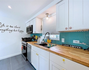 304 29th Street - Photo Thumbnail 10