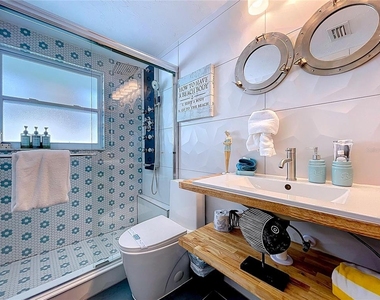304 29th Street - Photo Thumbnail 21