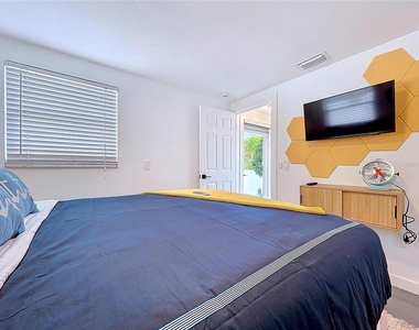304 29th Street - Photo Thumbnail 23