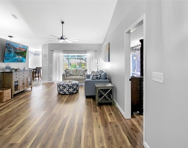 5111 13th Avenue Drive W - Photo Thumbnail 4