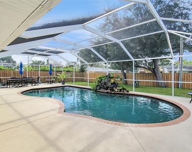 5111 13th Avenue Drive W - Photo Thumbnail 50
