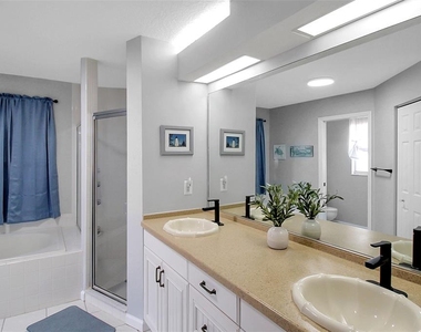 5111 13th Avenue Drive W - Photo Thumbnail 12
