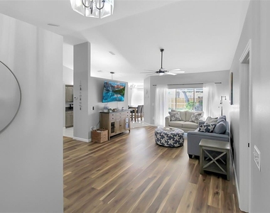 5111 13th Avenue Drive W - Photo Thumbnail 5